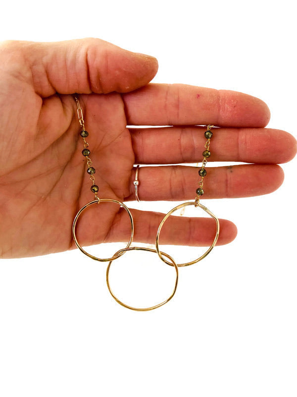 Anaïs Open Circle Necklace